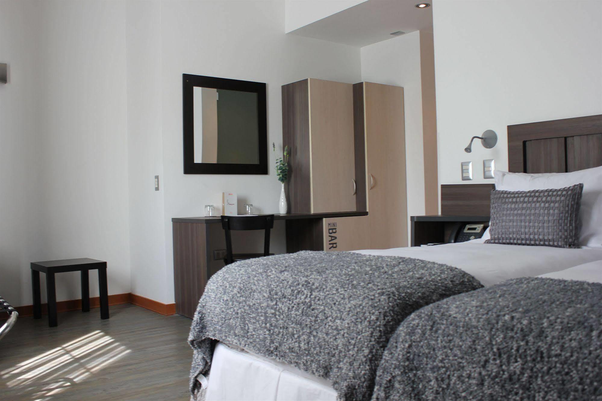 Hotel Boutique Su Merced サンティアゴ エクステリア 写真